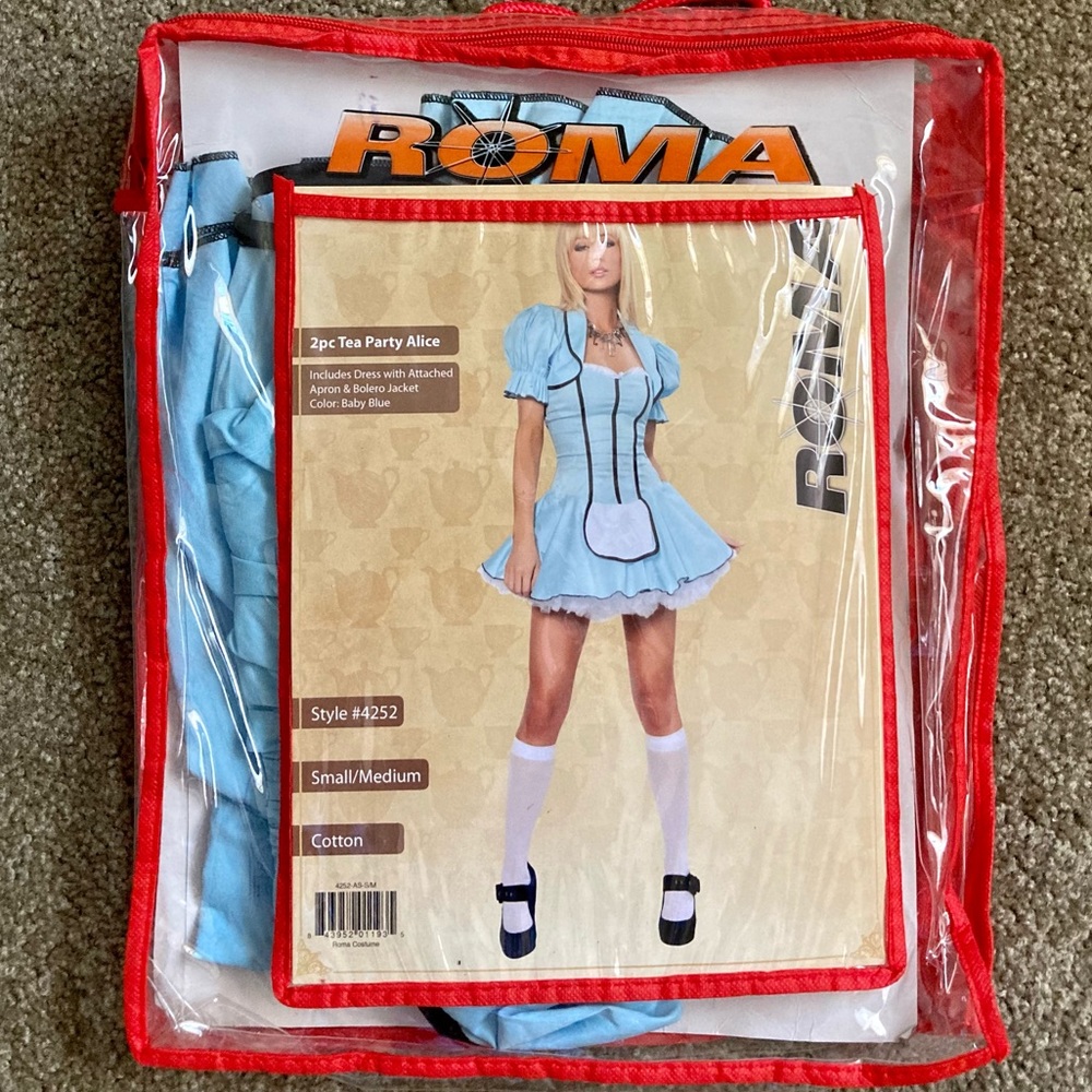 Costume